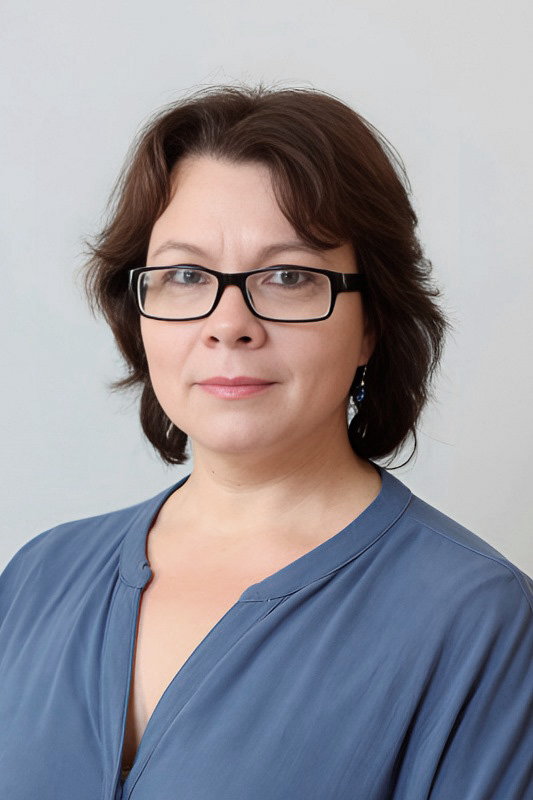 Учитель - логопед Белоусова Иванна Петровна.